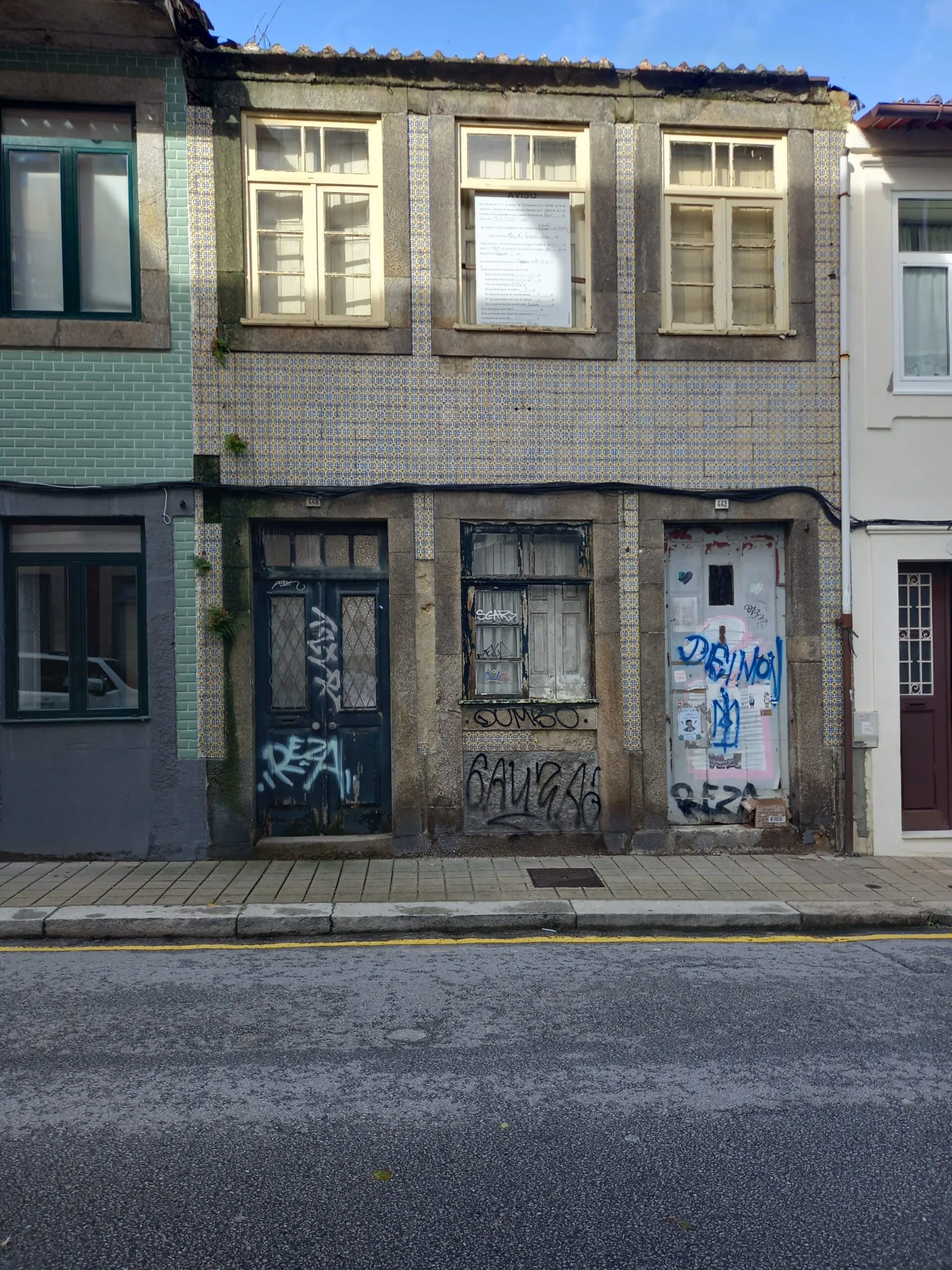 Image hover effect image