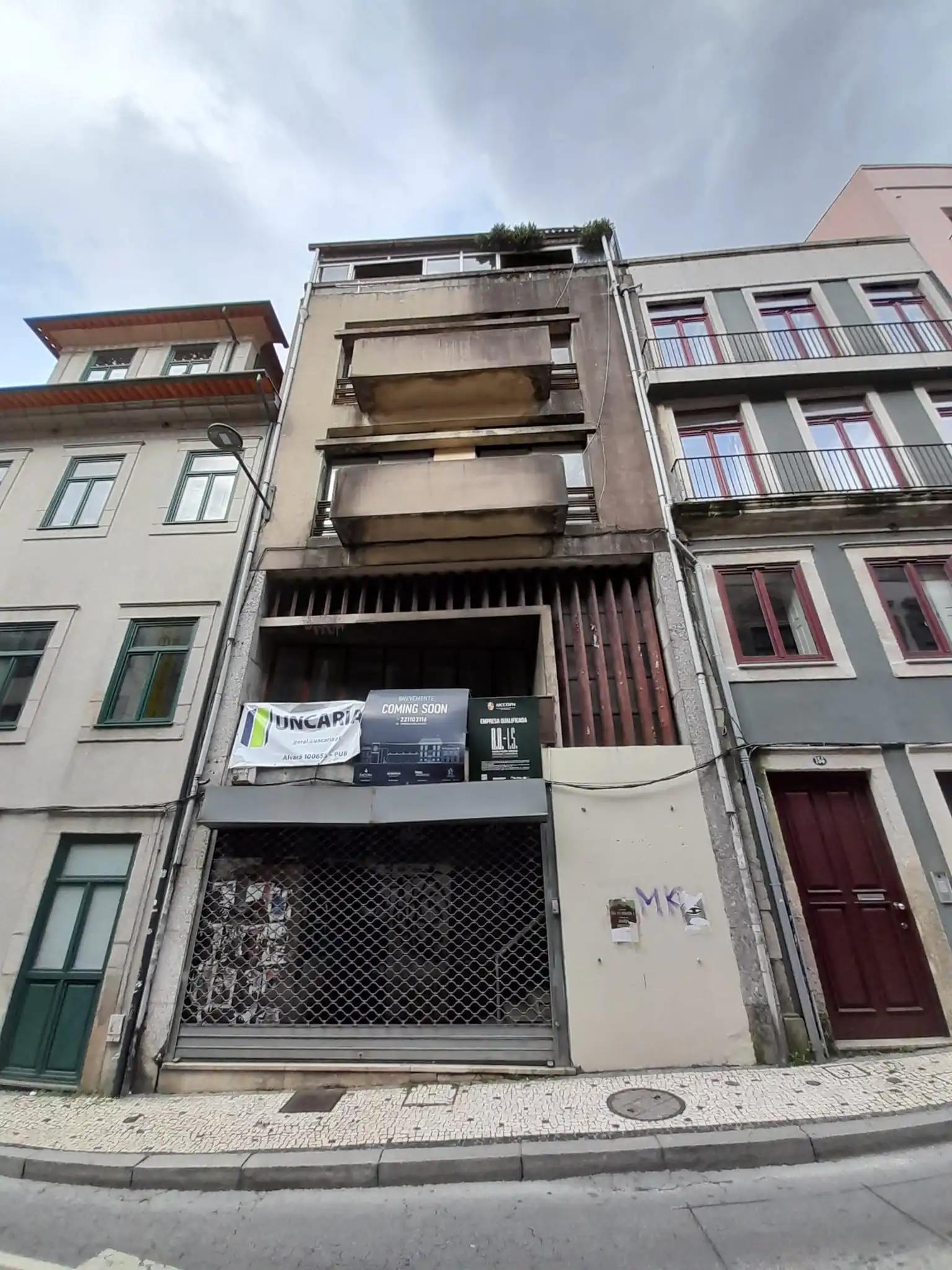 Image hover effect image